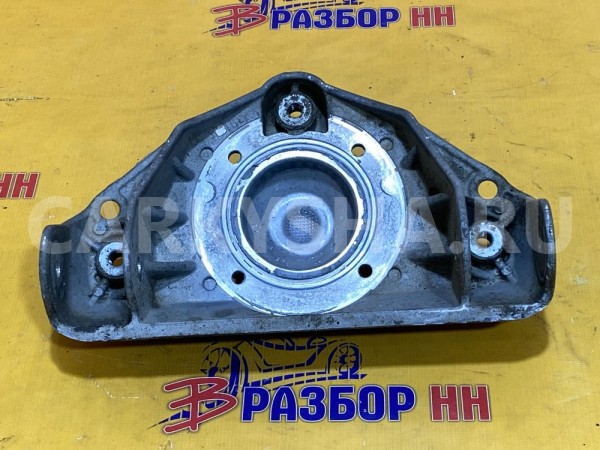 Кронштейн переднего амортизатора Audi Q7 4L Audi 200 оригинальный номер 7L0412391E