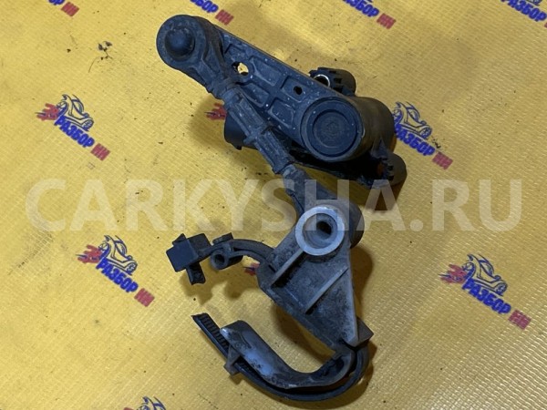 Датчик дорожного просвета задний правый Jaguar XF Jaguar XF оригинальный номер C2P15221