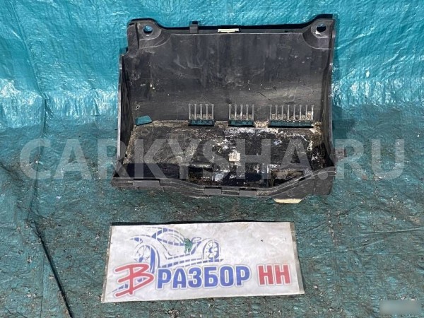 Крепление АКБ корпус площадка Jaguar XF I Jaguar XF оригинальный номер C2Z10600