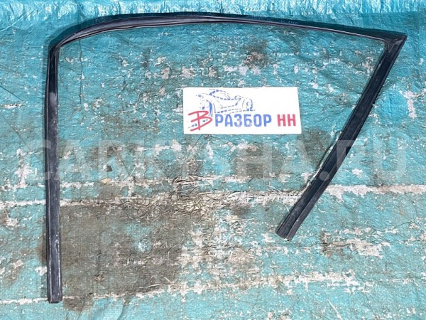 Уплотнитель стекла двери Jaguar XF I (2007—2011) Jaguar XF оригинальный номер C2Z2824  /  8X23F21596AD