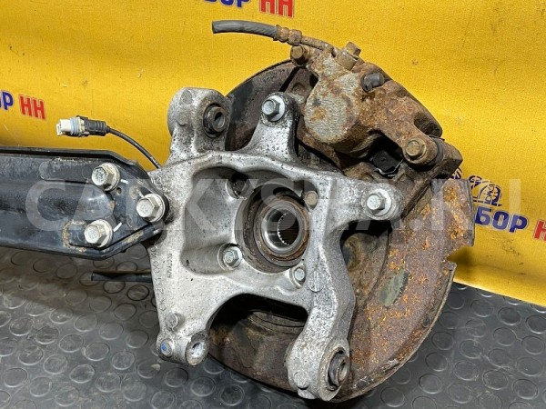 Кулак задний правый Chevrolet Captiva I рестайлинг (2011—2013) Chevrolet Captiva оригинальный номер 23337210