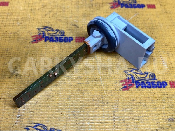 Датчик температуры отопителя (печки) Audi Q7 4L (2005—2009) Audi 200 оригинальный номер 4B0820539