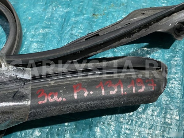 Уплотнитель задней правой двери Jaguar XF Jaguar XF оригинальный номер C2Z2842