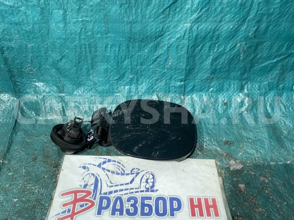 Лючок бензобака Citroen C-Crosser Citroen C-Crosser оригинальный номер 1517E8
