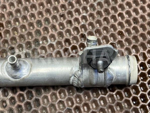 Трубка системы охлаждения BMW X1 оригинальный номер 11 53 7 600 594, 7600594, 11 53 7 600 594, 11537600594