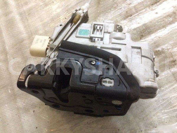 Замок задний правый audi Q7 4L ауди ку 7 Audi 200 оригинальный номер 3C4839016D