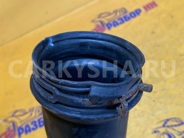 Патрубок воздушного фильтра правый Jaguar XF X250 Jaguar XF оригинальный номер C2C27742