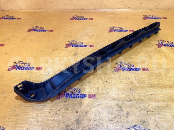 Кронштейн заднего бампера левый Skoda Octavia II (2004—2009) Skoda Octavia оригинальный номер 1Z5807863