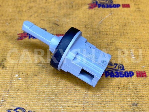 Датчик температуры кондиционера Audi Q7 4L (2005—2009) Audi 200 оригинальный номер 1K0907543G