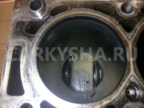 Блок цилиндров Citroen RHZ RHY 2.0 HDI DW10 ated Citroen C5 оригинальный номер 0130T7