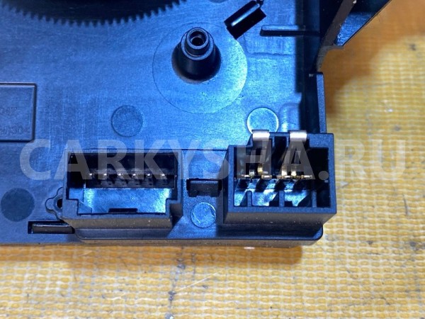 Блок подрулевых переключателей Dodge Caliber I (2006—2009) Dodge Caliber оригинальный номер 56046217AC