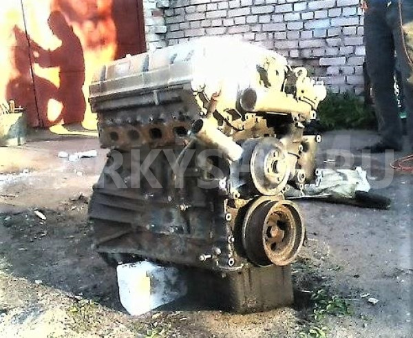 Двигатель (столбик) M/T - Mercedes-Benz C-klasse I (W202) Рестайлинг Седан оригинальный номер M111945