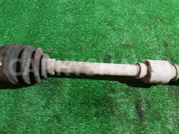 Полуось передняя правая Mitsubishi i оригинальный номер MR580374