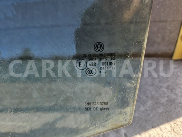 Стекло двери задней левой Volkswagen Tiguan 1 Volkswagen Tiguan оригинальный номер 5n08450256