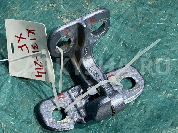 Петля двери передней правой верхняя Jaguar XF I Jaguar XF оригинальный номер 8X23228A66CB