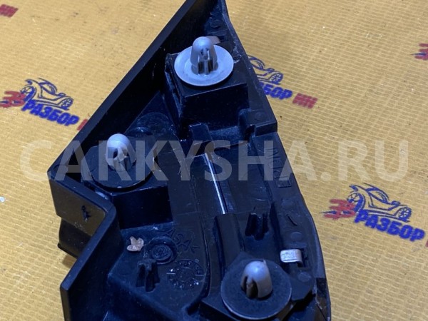 Накладка переднего левого крыла Honda CR-V 3 RE Honda CR-V оригинальный номер 75495SWWE01ZC