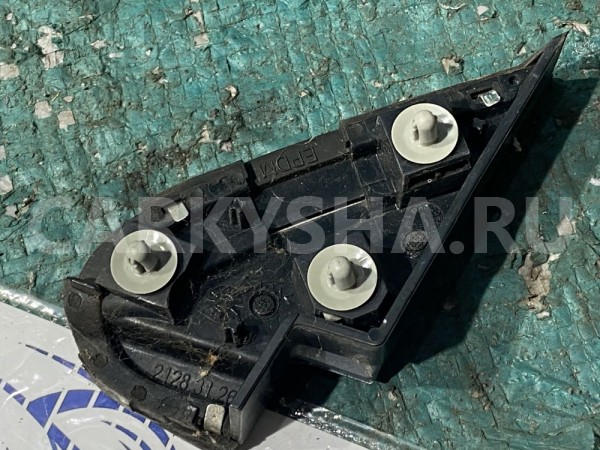 Накладка переднего правого крыла Honda CR-V III Honda CR-V оригинальный номер 75490SWWE01ZB