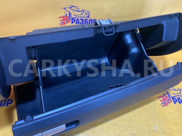 Бардачок Mazda CX-7 I (2006—2009) Mazda 2 оригинальный номер EH156403002