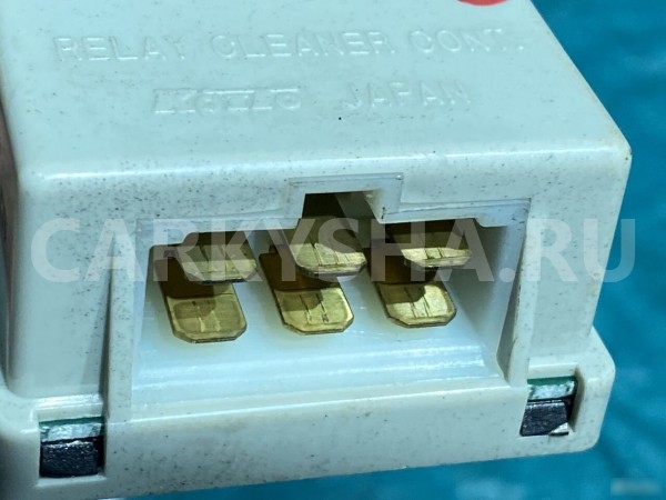 Реле трапеции стеклоочистителя Honda CR-V 3 RE Honda CR-V оригинальный номер 38310SWAG01