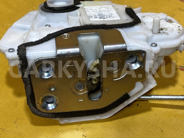 Замок двери задний левый Honda CR-V 3 RE Honda CR-V оригинальный номер 72650SWAG02