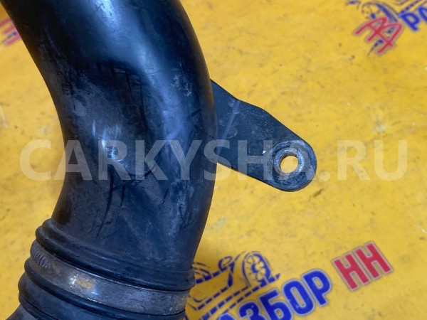 Патрубок воздушного фильтра левый Jaguar XF X250 Jaguar XF оригинальный номер C2C27743