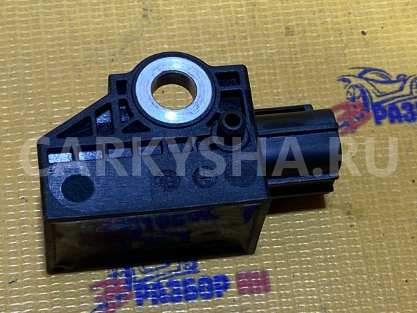 Датчик удара SRS боковой Honda CR-V 3 RE Honda CR-V оригинальный номер 77970SWAE11