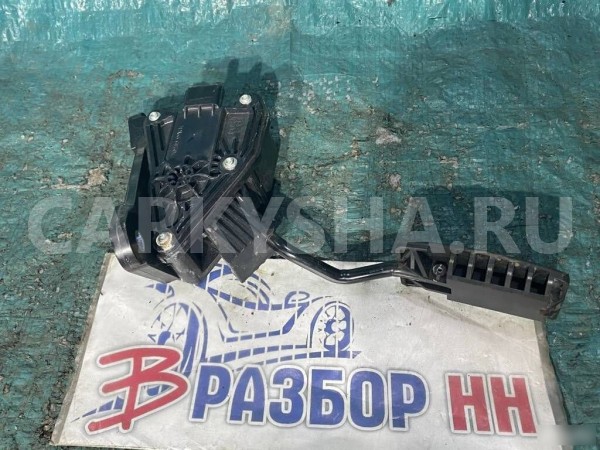 Педаль газа Honda CR-V 3 RE Honda CR-V оригинальный номер 17800SWAE81