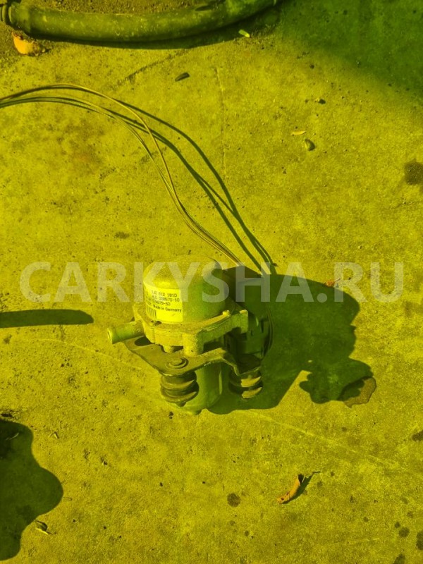 Масляный насос Audi A3 оригинальный номер 1J06121810