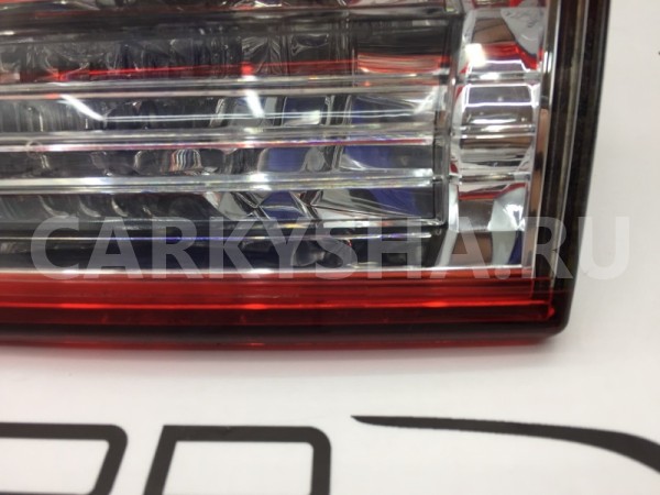 Фонарь в крышку багажника задний правый Citroen Citroen C-Crosser 