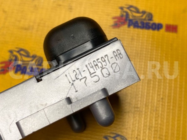 Датчик солнечной активности Jaguar XF X250 Jaguar XF оригинальный номер XR836394