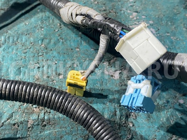 Проводка салона передняя часть Honda CR-V 3 RE Honda CR-V оригинальный номер 32107SWAG00