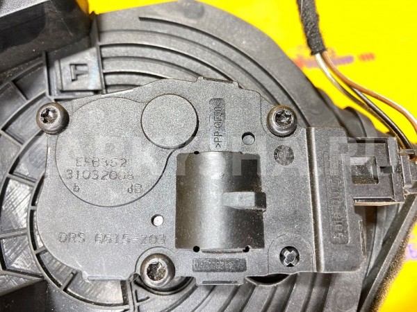 Дефлектор печки центральный левый Jaguar XF X250 Jaguar XF оригинальный номер C2Z11440