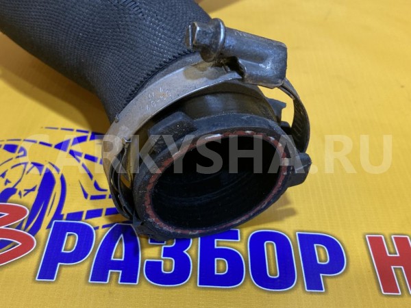 Патрубок интеркулера Audi Q7 4L (2005—2009) 3.0 TD Audi 200 оригинальный номер 7L6145738A