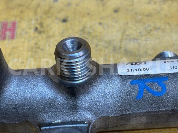 Рампа топливная Audi Q7 4L (2005—2009) Audi 200 оригинальный номер 059130090AH