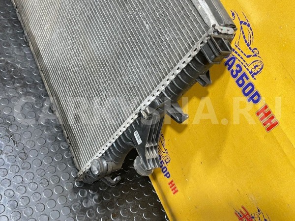 Радиатор основной Audi Q7 4L (2005—2009) Audi 200 оригинальный номер 7L0121253A