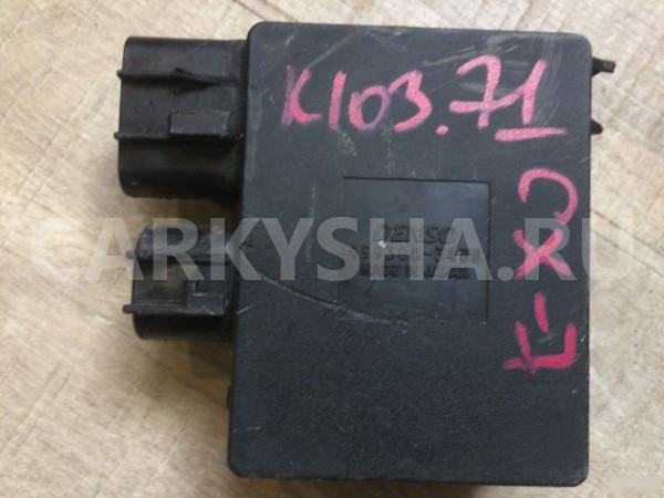 Блок управления вентилятором Mazda CX-7 Mazda 2 оригинальный номер L33L1515Y