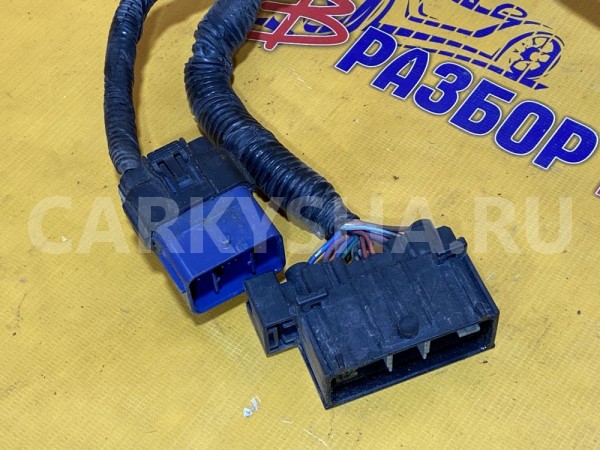 Проводка панели радиаторов фар Honda CR-V 3 RE Honda CR-V оригинальный номер 32100SWWG10