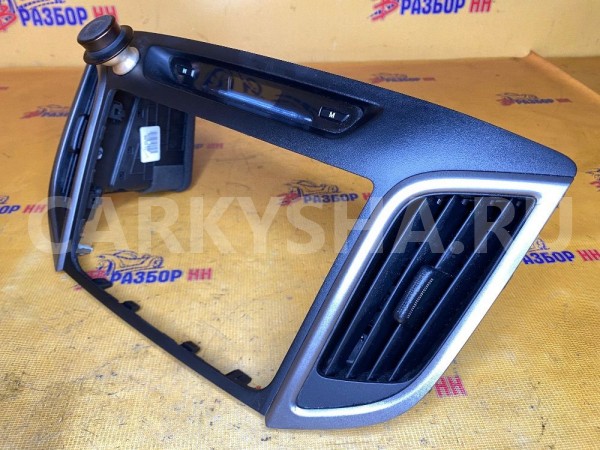 Дефлектор обдува салона Hyundai Creta I (2016—2020) Hyundai Creta оригинальный номер 84740C90004X