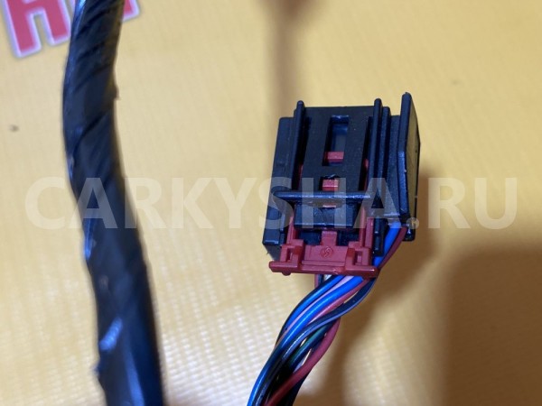 Зеркало боковое правое Audi Q7 4L Audi 200 оригинальный номер 4L2857410R