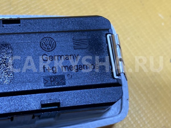 Датчик объема сигнализации Volkswagen Tiguan I 5N Volkswagen Tiguan оригинальный номер 1K0951178A