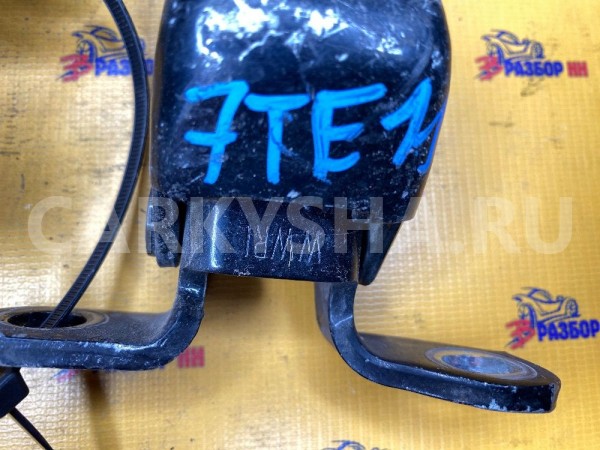 Петля двери задняя левая комплект Honda CR-V 3 Honda CR-V оригинальный номер 67950SWWE01ZZ