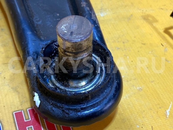 Рычаг передний нижний правый Citroen C-Crosser I (2007—2013) Citroen C-Crosser оригинальный номер 3521R1