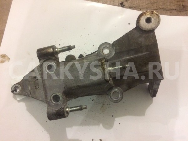Кронштейн двигателя правый Nissan Teana J32 Nissan Teana оригинальный номер 112312DR0A
