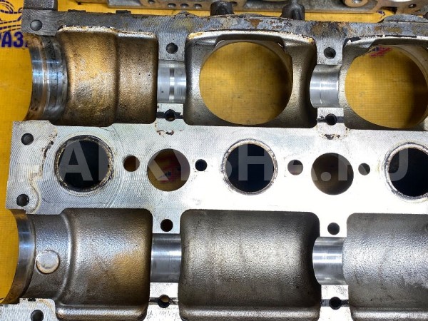 Головка блока цилиндров Citroen C-Crosser I (2007—2013) Citroen C-Crosser оригинальный номер 0200GH