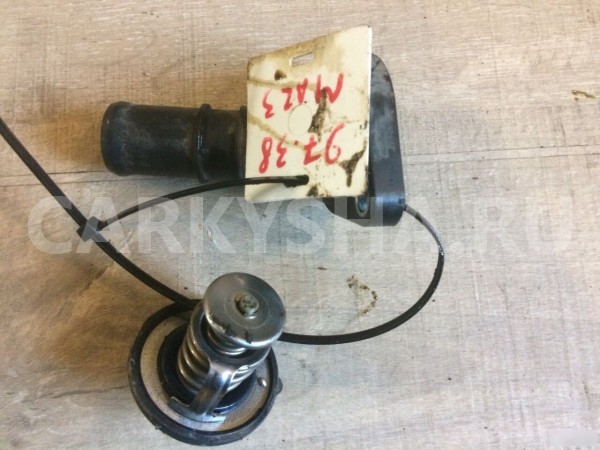 Термостат Mazda 3 BL (2008—2011) Mazda 2 оригинальный номер ZJ01-15-172 / KL01-15-171A