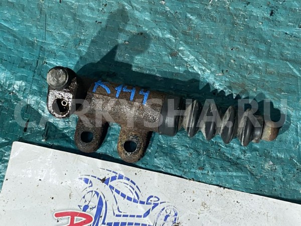 Цилиндр сцепления рабочий Mazda CX-7 I (2006—2009) Mazda 2 оригинальный номер EH1441920