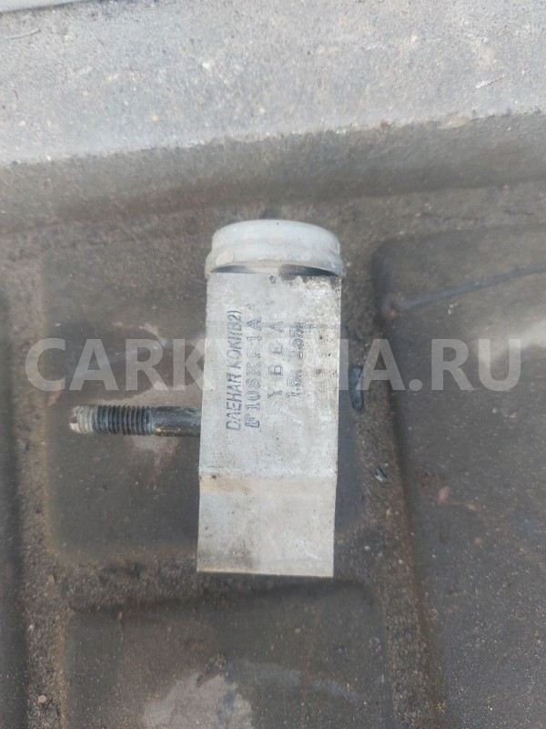 Клапан кондиционера Hyundai Getz Hyundai Accent оригинальный номер 976041C100